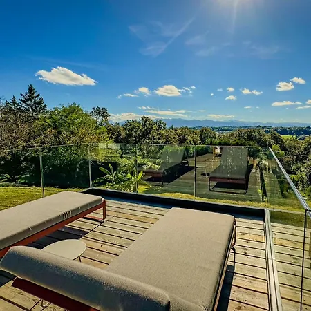 بيت للعطل La Domaine La Paloma *