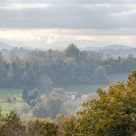 بيت للعطل La Domaine La Paloma